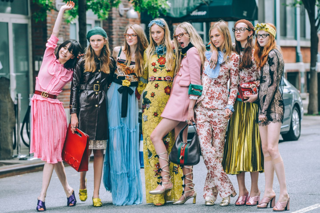 Fashion Styles – The Messy Muse