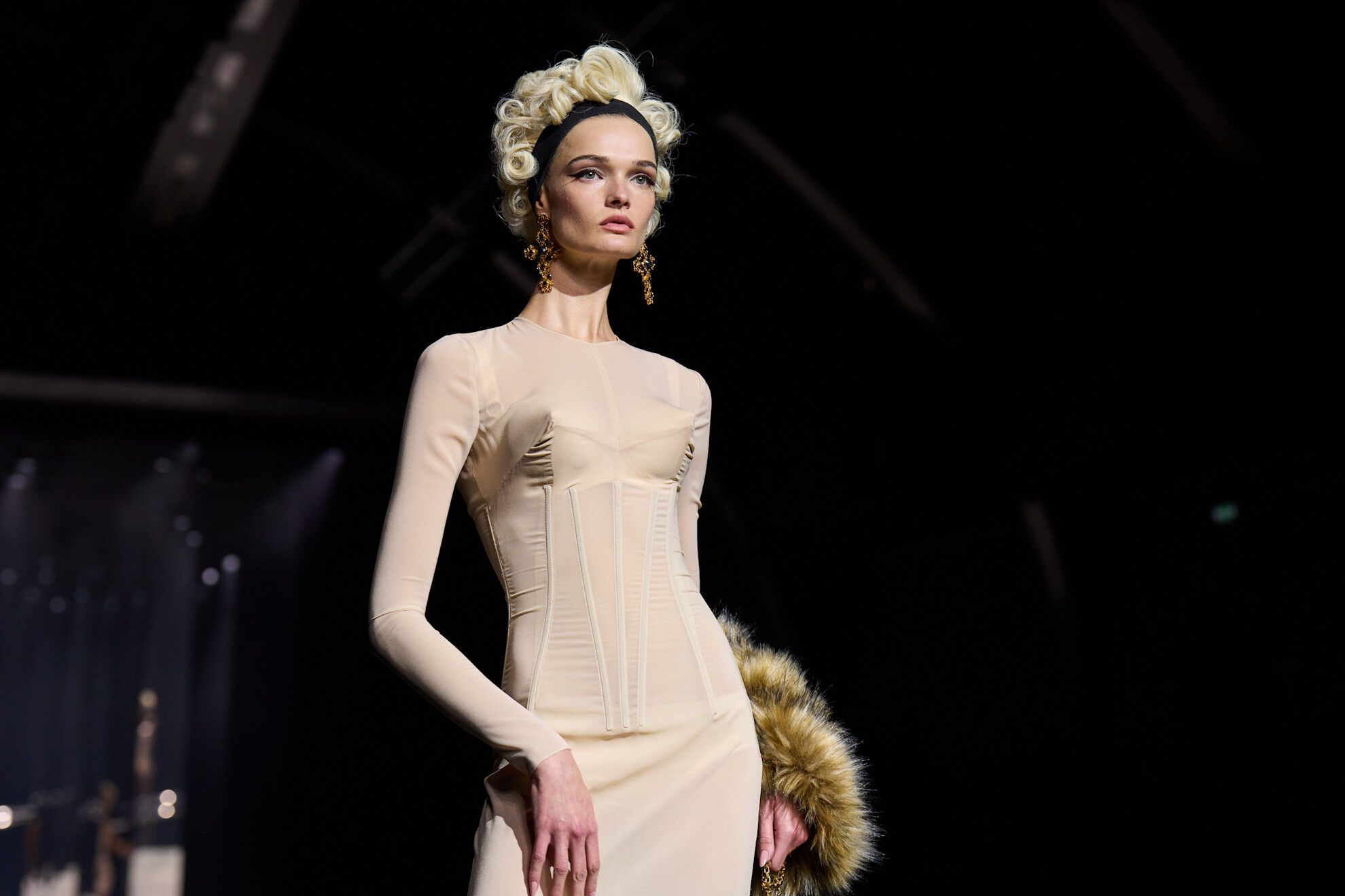 Dolce & Gabbana Spring/Summer 2025: Blonde Ambition, Italian Seduction